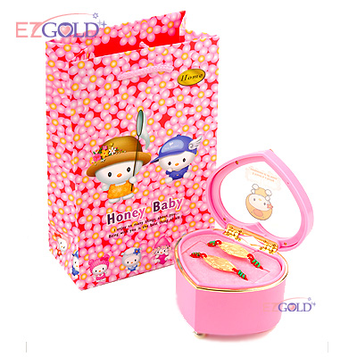 EZGOLD ♥提琴小神童♥ 彌月金飾音樂禮盒 (0.30錢)